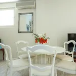 Vivien 2 Bedroom 아파트