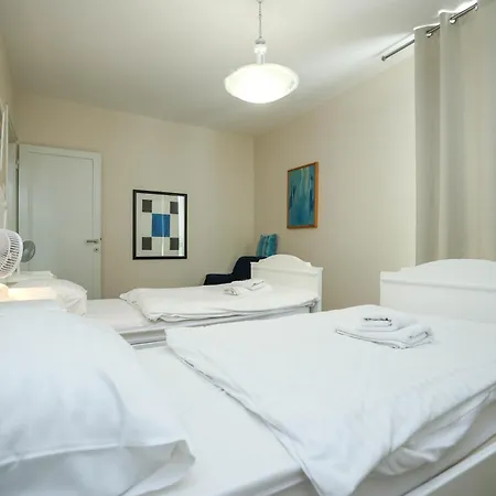 Vivien 2 Bedroom * 자다르