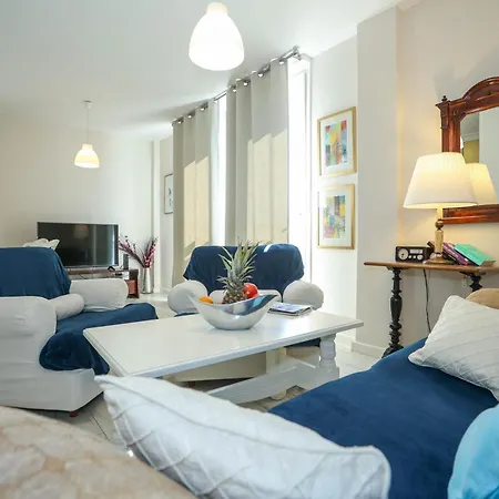 Vivien 2 Bedroom Apartment