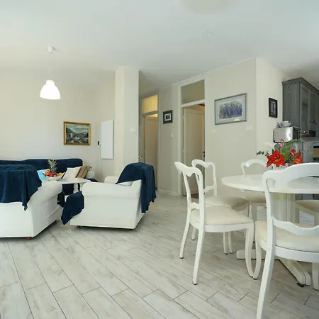Apartment Vivien 2 Bedroom Zadar