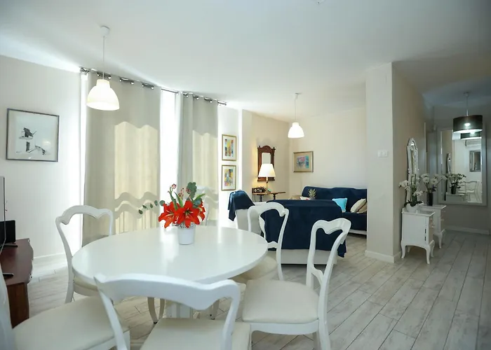 Vivien 2 Bedroom * Zadar