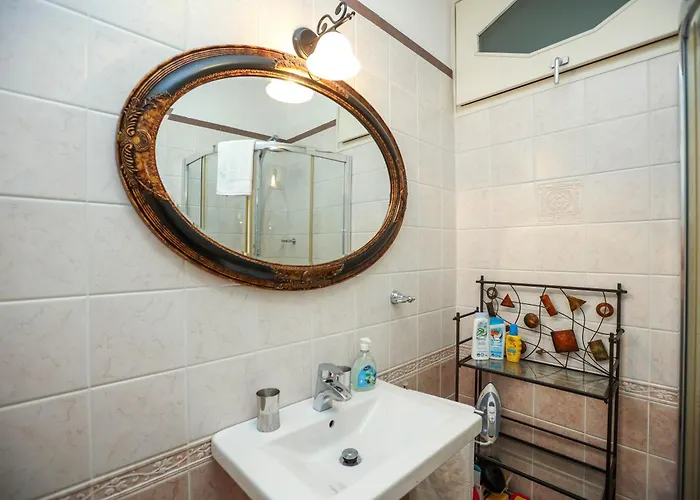 Vivien 2 Bedroom Zadar