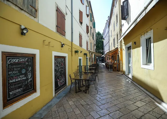 Vivien 2 Bedroom Zadar